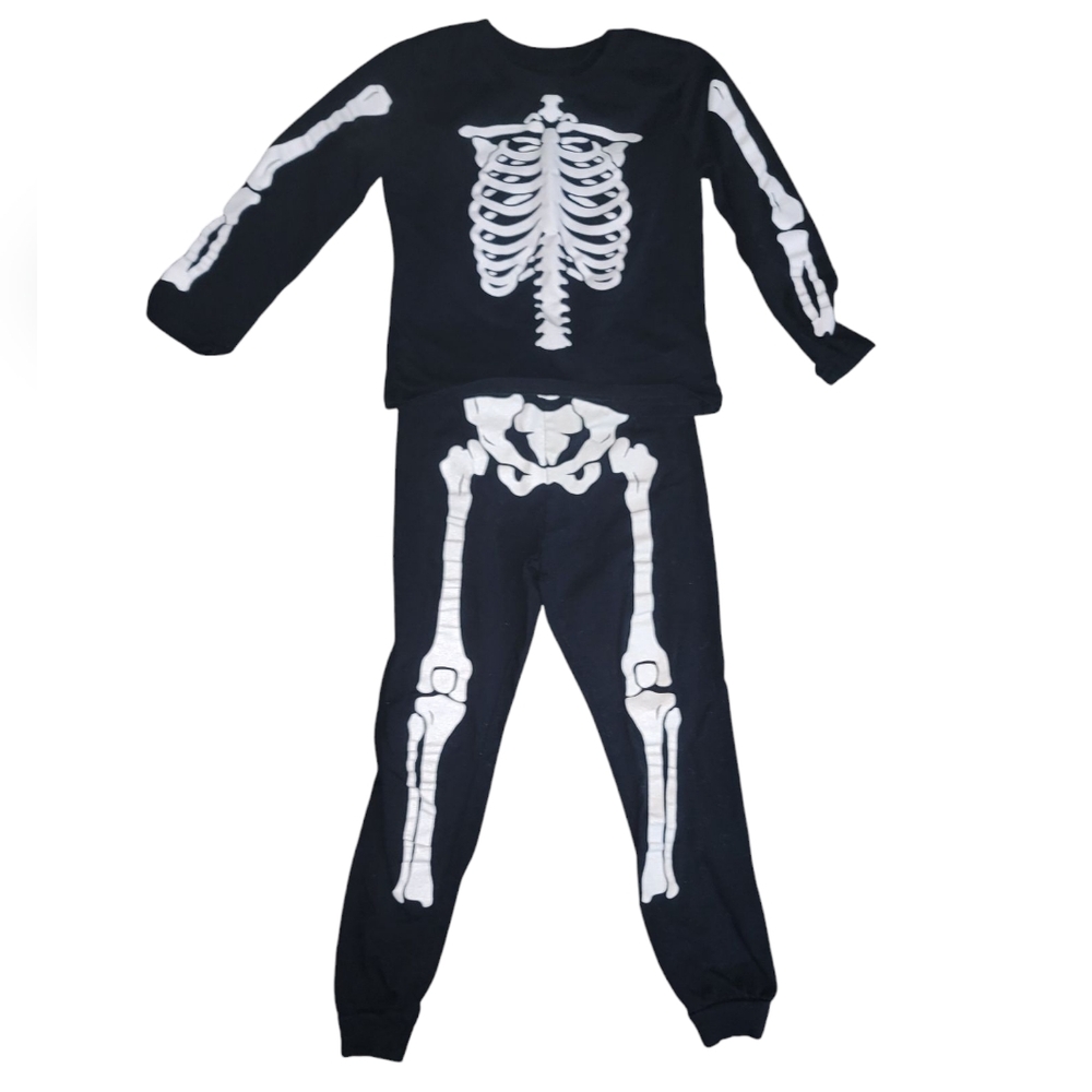 ☠️Kids Size 7/8 2pcs Skeleton Pajamas☠️